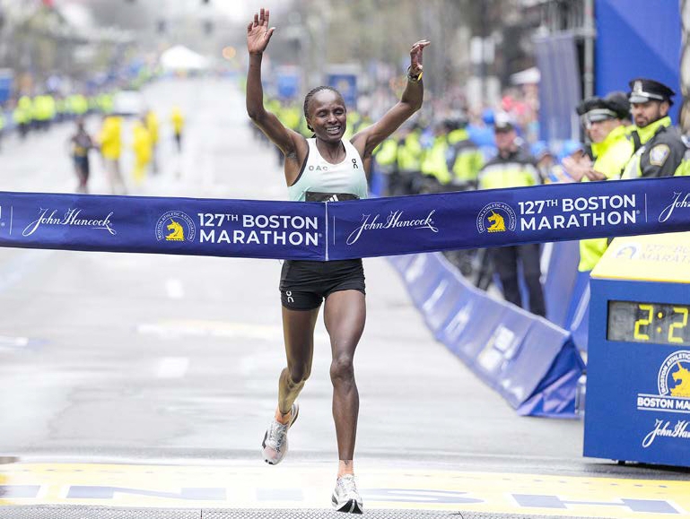 HELLEN OBIRI